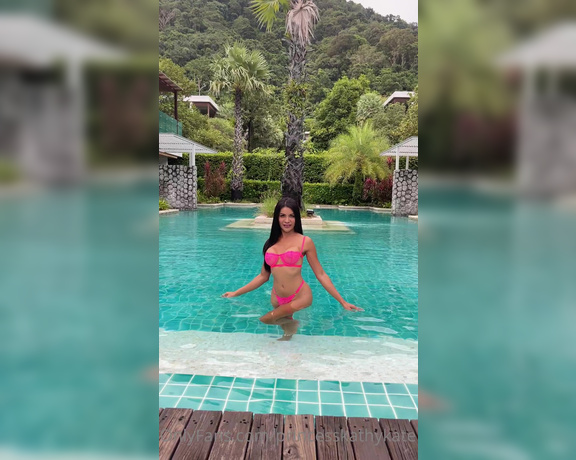 TS Kathy Kate aka ladyboykhathykate - 09-30-2021 OnlyFans Video - I want you here enjoy with me at pool