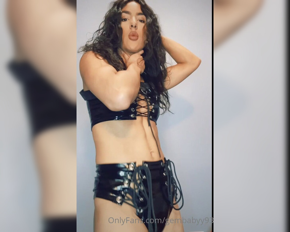 Gimena Caldera aka gemgunnpremium - 01-06-2021 OnlyFans Video - Love a good switch up