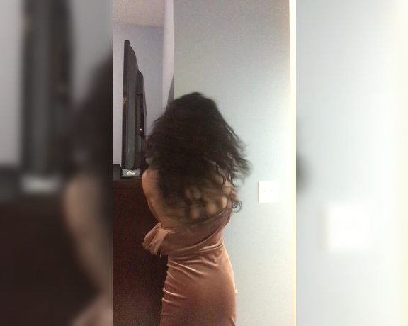 Gimena Caldera aka gemgunnpremium - 10-23-2019 OnlyFans Video - Want to see more