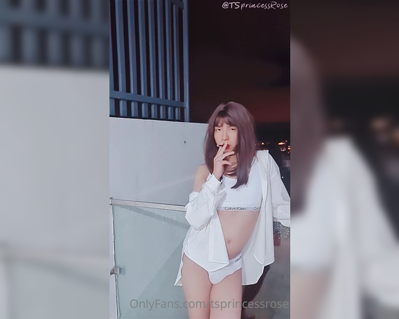 Princess Rosé aka tsprincessrose - 07-01-2021 OnlyFans Video - smoke with me