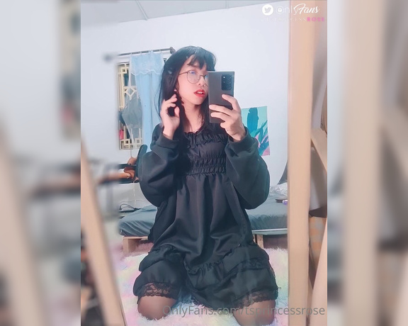 Princess Rosé aka tsprincessrose - 11-17-2021 OnlyFans Video - before hanging out