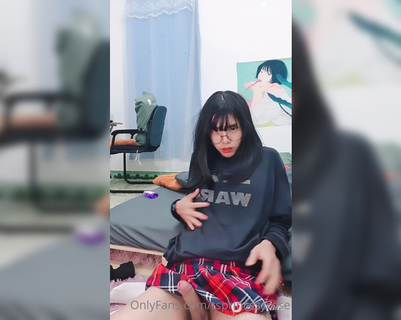 Princess Rosé aka tsprincessrose - 02-12-2022 OnlyFans Video - short skirt_56ft