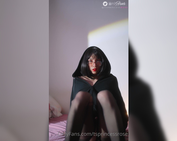 Princess Rosé aka tsprincessrose - 04-27-2022 OnlyFans Video - im horny af, pls help me daddy