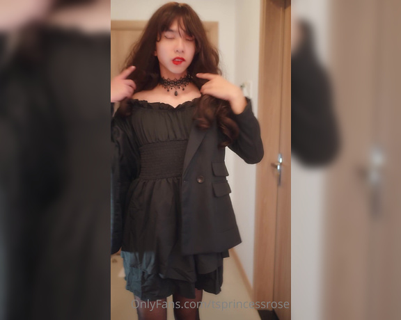 Princess Rosé aka tsprincessrose - 01-06-2023 OnlyFans Video - I dressed like this outside