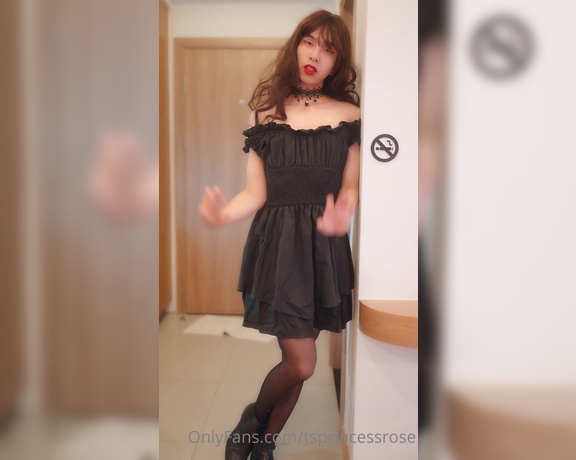 Princess Rosé aka tsprincessrose - 01-06-2023 OnlyFans Video - I dressed like this outside