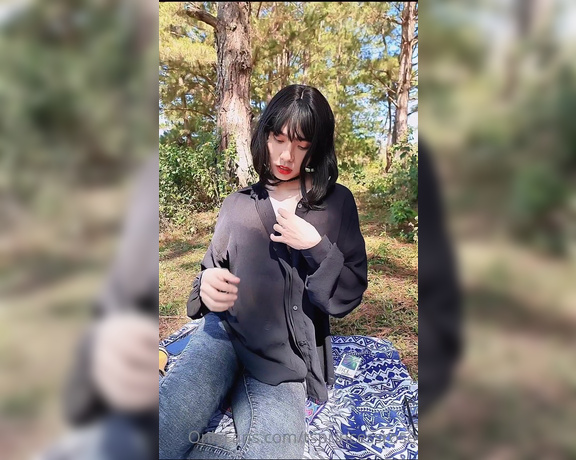 Princess Rosé aka tsprincessrose - 04-27-2023 OnlyFans Video - Sorry, just enjoying the cigarette for now