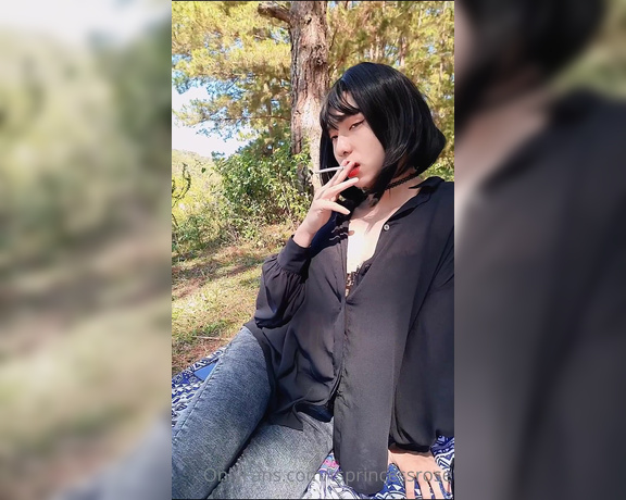 Princess Rosé aka tsprincessrose - 04-27-2023 OnlyFans Video - Sorry, just enjoying the cigarette for now