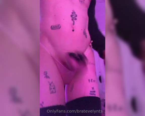 Evelyn Tumbles aka bratevelynts - 01-18-2023 OnlyFans Video - squirmy, drippy, ouchie