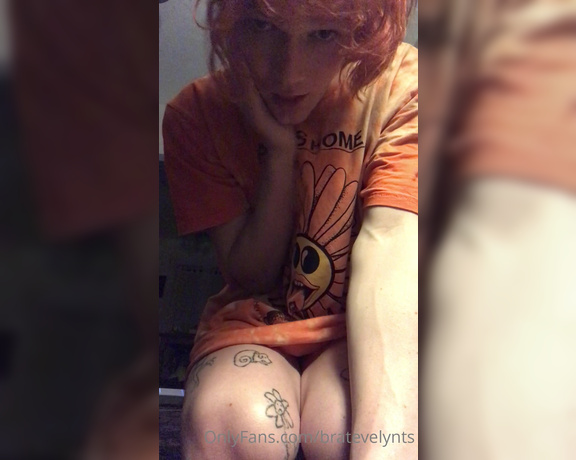 Evelyn Tumbles aka bratevelynts - 05-27-2020 OnlyFans Video - GET THIS SLUT A FUCK MACHINE XOXOXOXOXOXOXOXOXOXOXOX srsly moving sucks and is expensive sew OBVIOUSLY I