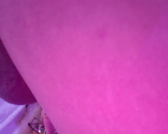 Rayray Sugarbutt aka rayraysugarbutt - 11-17-2020 OnlyFans Video - Unedited square clip footage rubbing my big sack in my face and tasting it, from the