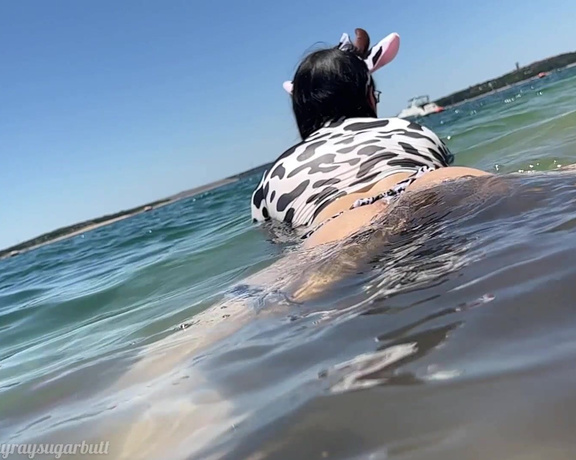 Rayray Sugarbutt aka rayraysugarbutt - 06-23-2024 OnlyFans Video - More video at the nude beach in my cowkini, this time rising out of the water