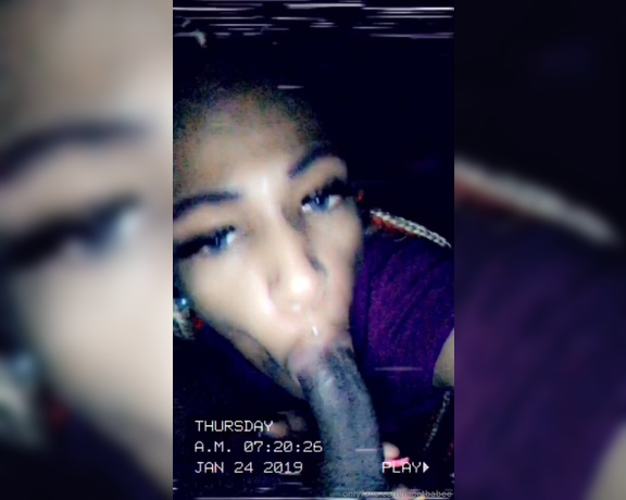 Moetbabee aka moetbabee - 01-25-2019 OnlyFans Video - The weedman came by EARLY MORNING and nutted in my mouth