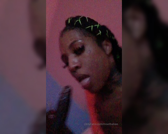 Moetbabee aka moetbabee - 11-02-2019 OnlyFans Video - RED LIGHT SPECIAL