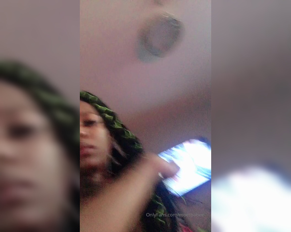 Moetbabee aka moetbabee - 11-04-2019 OnlyFans Video - FUCKIN A STRANGER IN A GREEN MASK