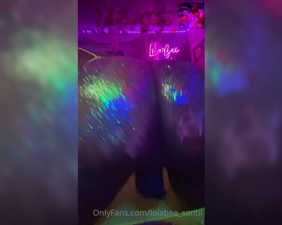 LolaBee Santii aka lolabee_santii - 01-01-2022 OnlyFans Video - HAPPY NEW YEARS MY LOVELIES NOW WATCH MY GLITTERY ASS BOUNCE