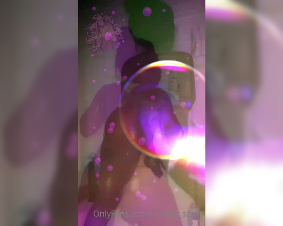 LolaBee Santii aka lolabee_santii - 03-28-2022 OnlyFans Video - Bathtime Twerk