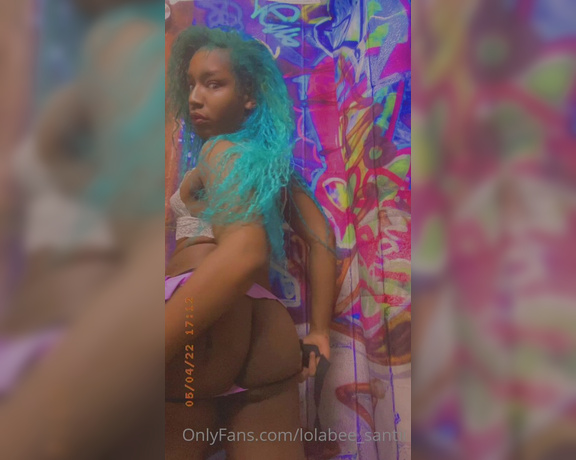 LolaBee Santii aka lolabee_santii - 05-04-2022 OnlyFans Video - Happy wagon Wednesday