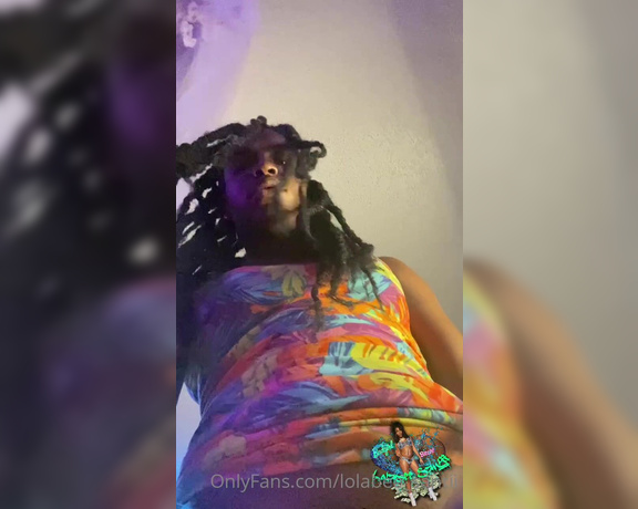 LolaBee Santii aka lolabee_santii - 06-07-2022 OnlyFans Video - So he left all day n I been horny since last night so I hopped in