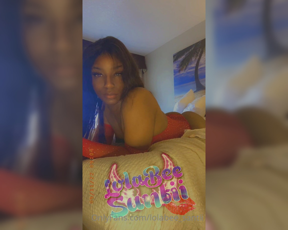 LolaBee Santii aka lolabee_santii - 09-15-2022 OnlyFans Video - Come on here help me clap this ass