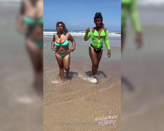 LolaBee Santii aka lolabee_santii - 05-20-2023 OnlyFans Video - вєαсн ԃαу  Omg we had so much fun just being silly