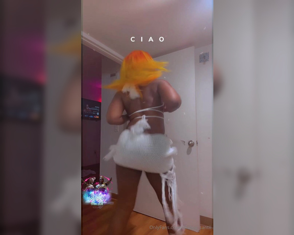 LolaBee Santii aka lolabee_santii - 09-09-2023 OnlyFans Video - Hope youre having a great weekend I e been handling some mental health cool down time