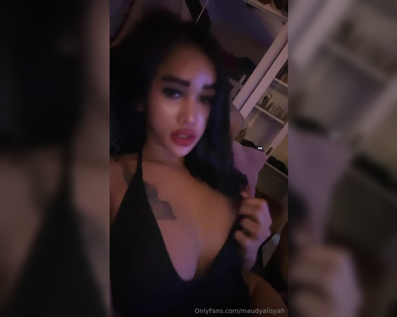 Maudy alisya aka maudyalisyah - 11-23-2023 OnlyFans Video - Hi darling I need your tongue Zlatan to lick all my sexy body especially my tits