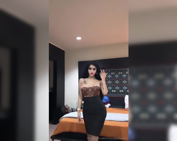 Maudy alisya aka maudyalisyah - 10-22-2023 OnlyFans Video - New vdio hot for you dear