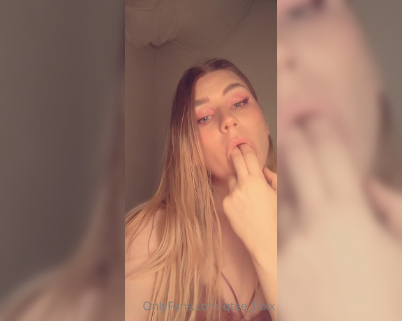 Qtee Foxx aka qtee_foxx - 02-02-2022 OnlyFans Video - Told you it was gonna be a big post today