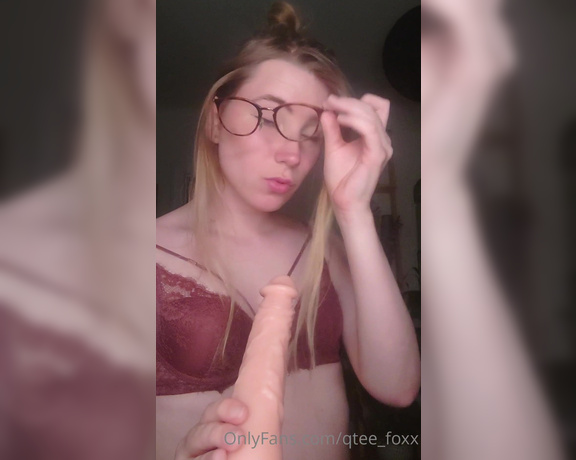 Qtee Foxx aka qtee_foxx - 04-14-2022 OnlyFans Video - Some blowjob training for youuu