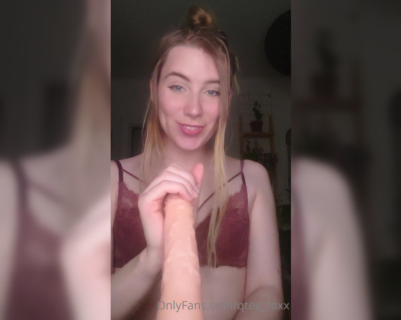 Qtee Foxx aka qtee_foxx - 04-14-2022 OnlyFans Video - Some blowjob training for youuu